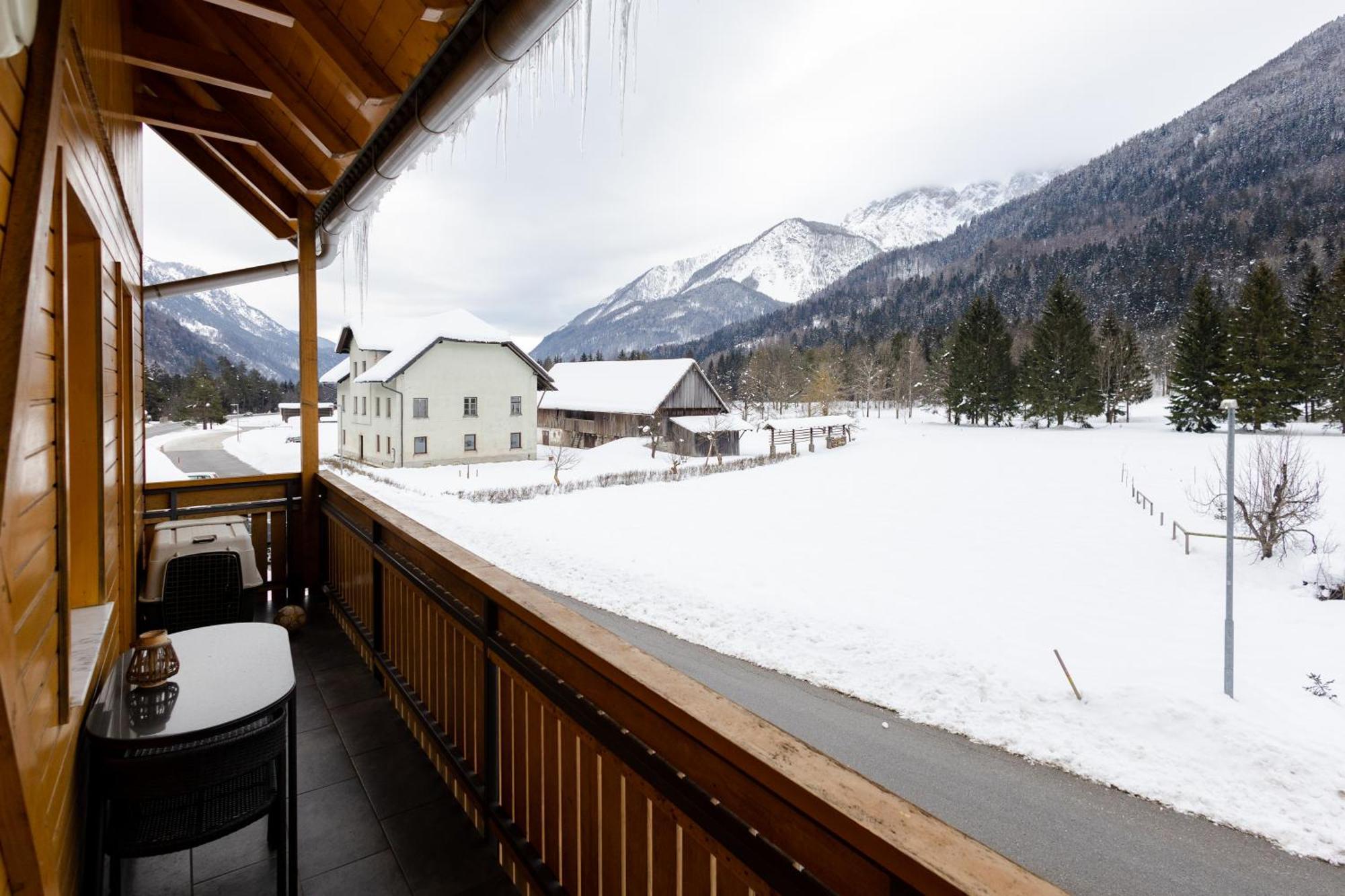 Waterfall Apartment - Cozy Mountain Retreat Kranjska Gora Exteriér fotografie